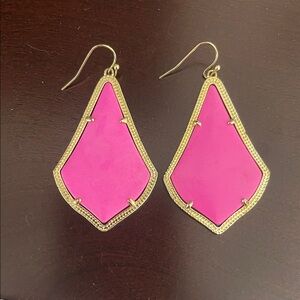 Kendra Scott Alex Drop Vibrant Pink and Gold Teardrop Earrings